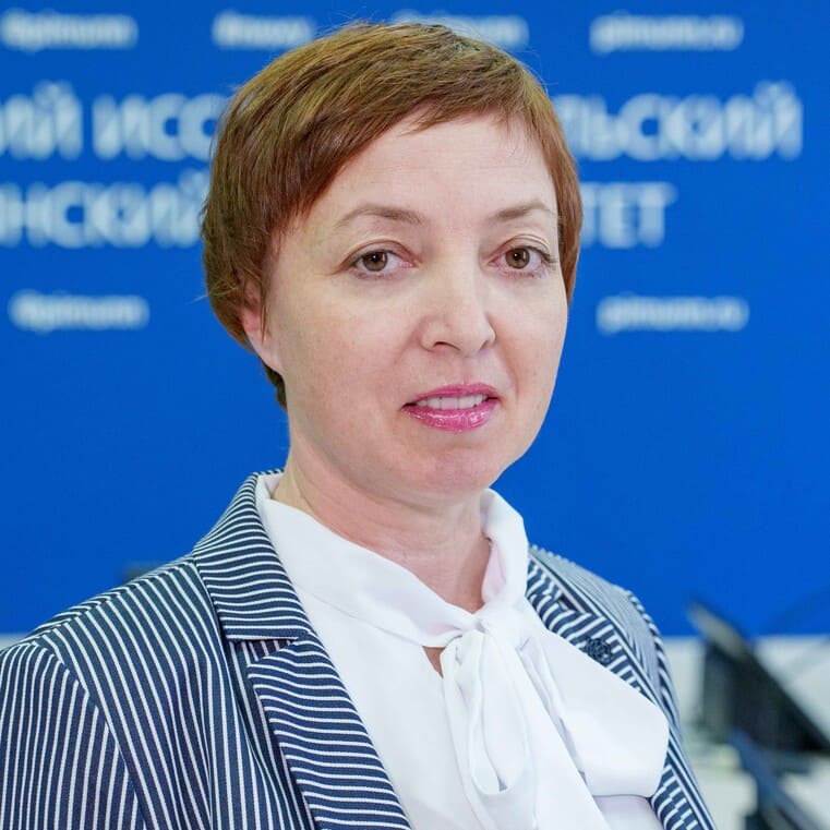 Гузанова Елена Владимировна